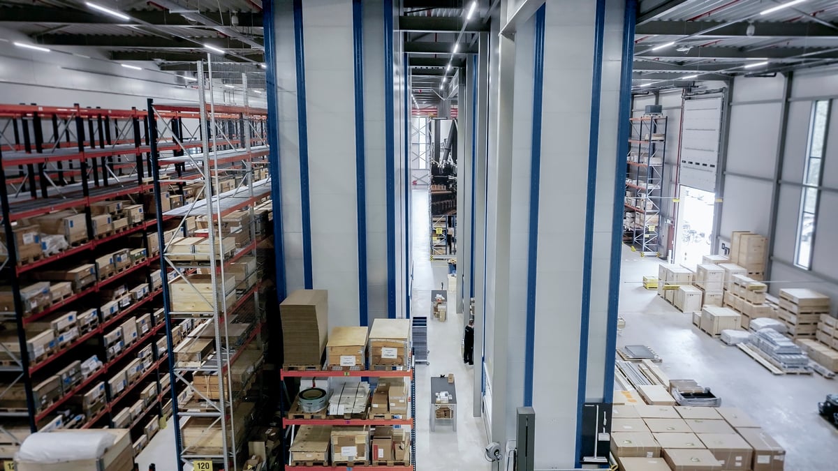 warehouse floor with asrs and traditional shelving
