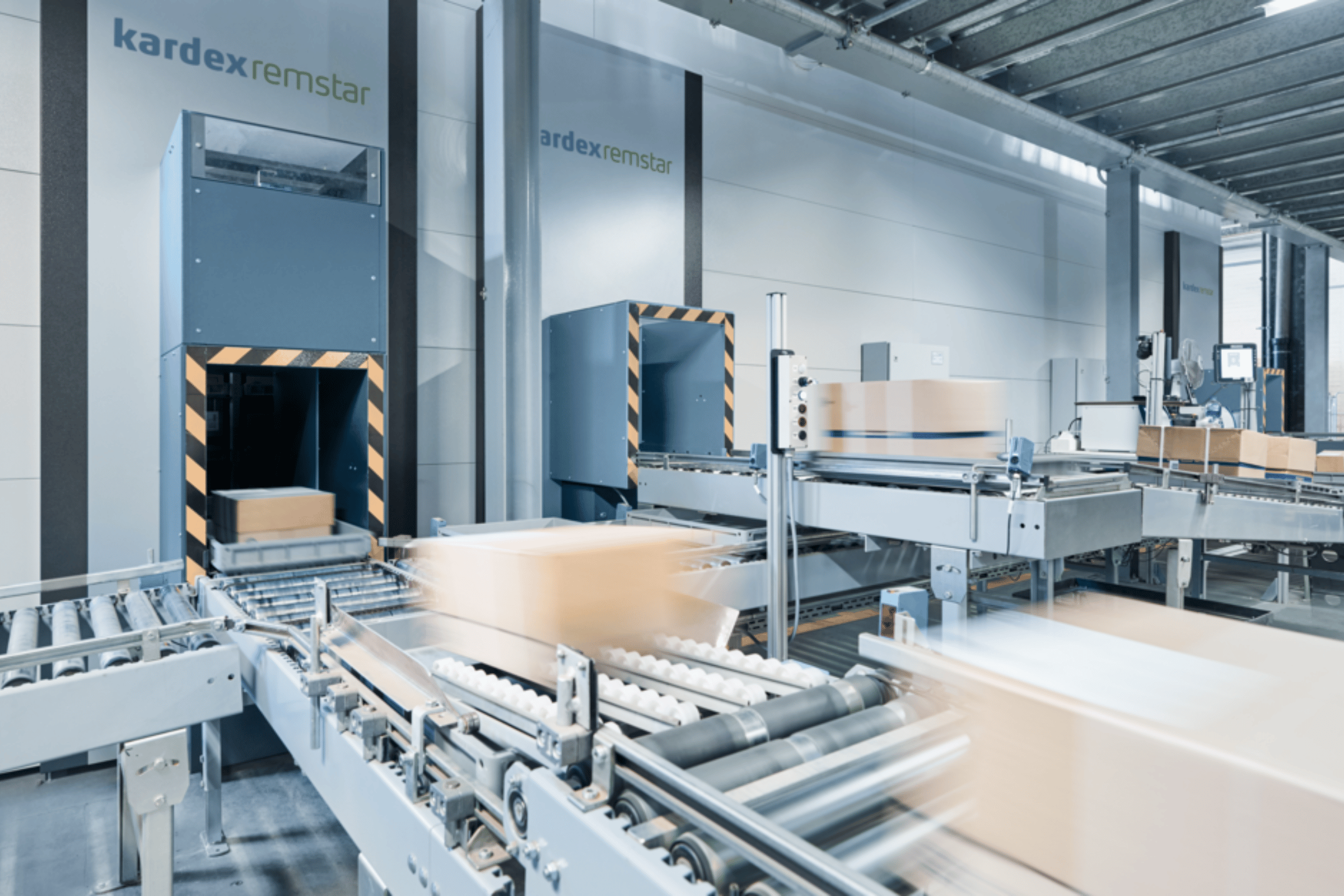 conveyors and buffer storage for material handling