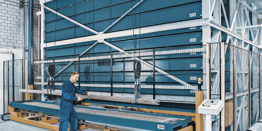 vertical lift module for extra heavy and long items