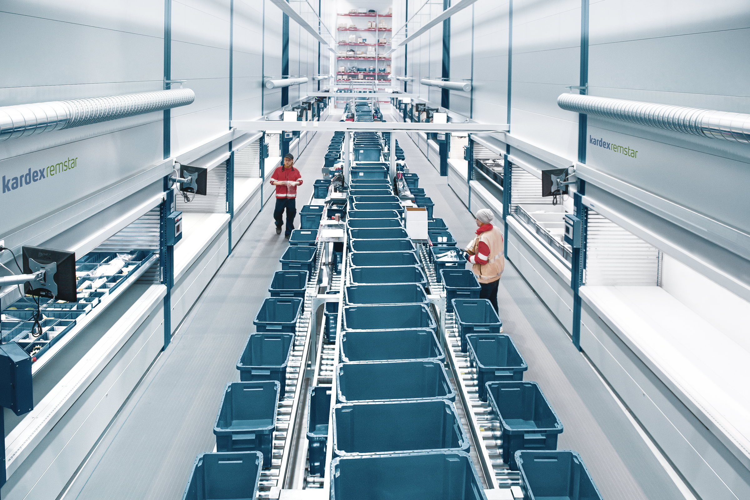 birds-eye view of multi-order picking in bulk