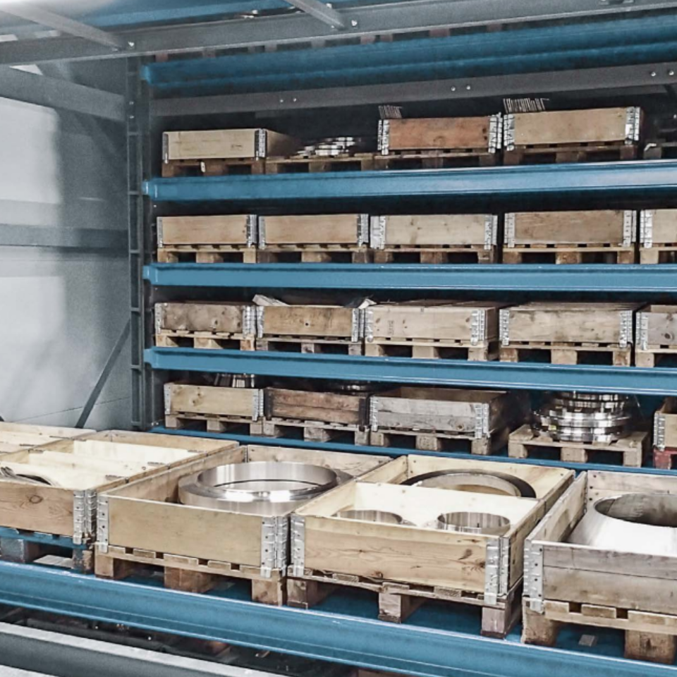 heavy duty vlm for pallet storage